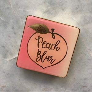 Too Faced Peach Blur Powder
